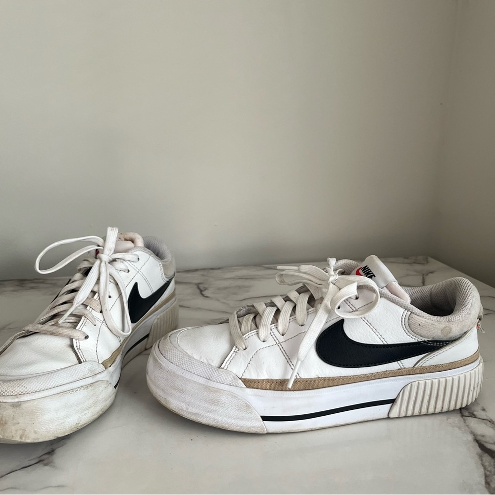 Nike Court Legacy Lift Platform Sneakers Size Womens 8